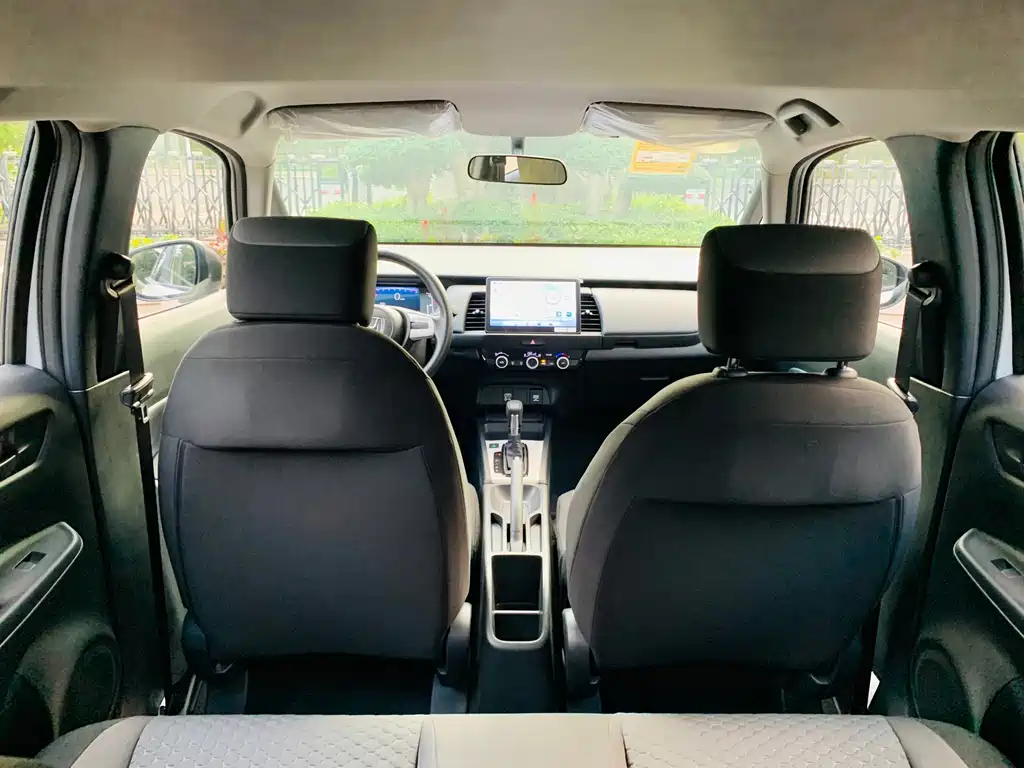 Honda Fit — миниатюра 10