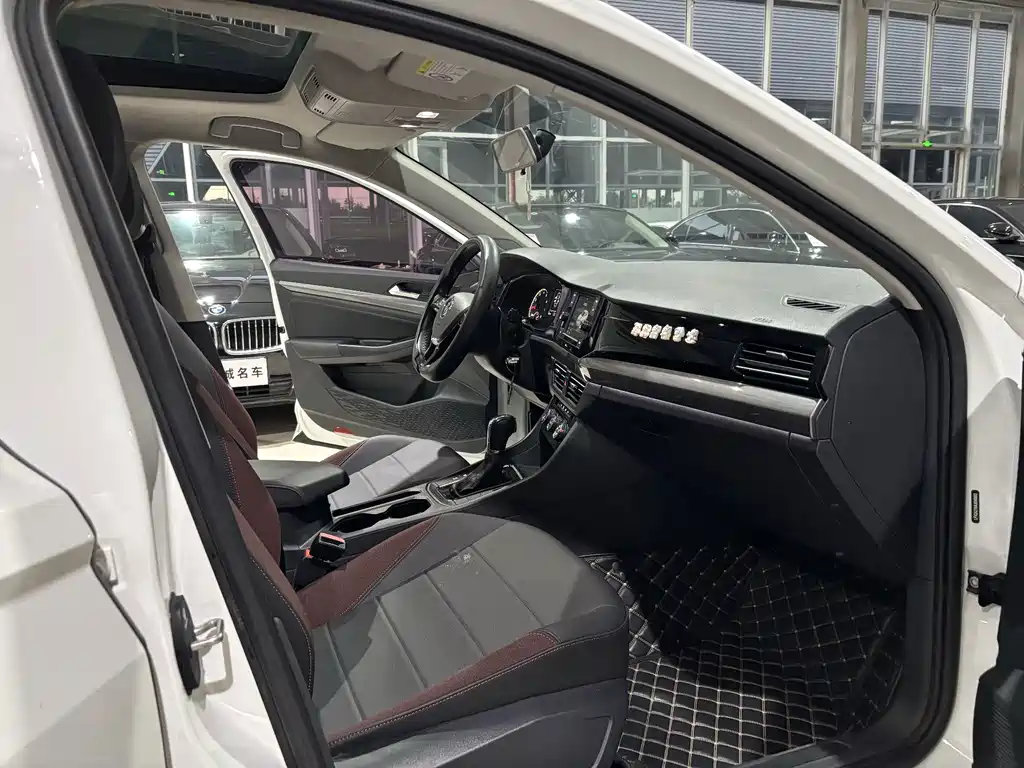 Volkswagen Bora — миниатюра 10