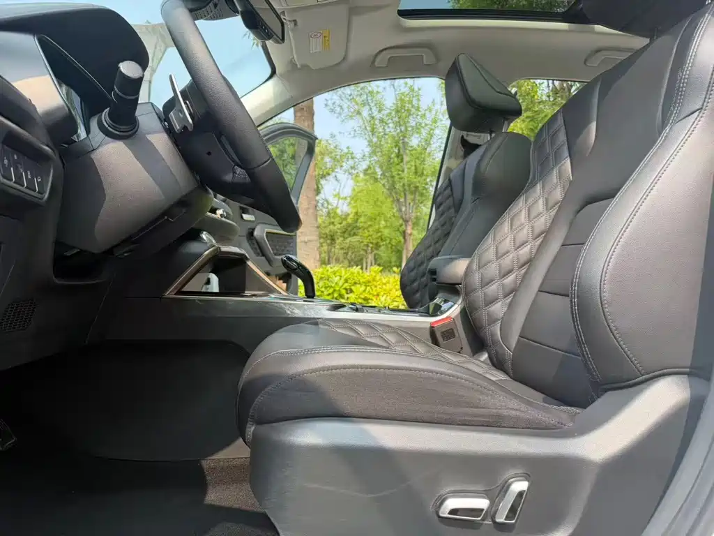 Haval H6 1.5GDIT Auto Platinum Champion Edition, фото 4
