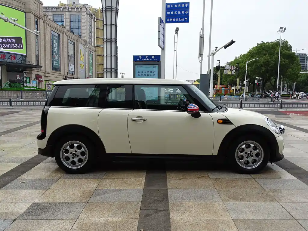 MINI Mini Clubman — миниатюра 4