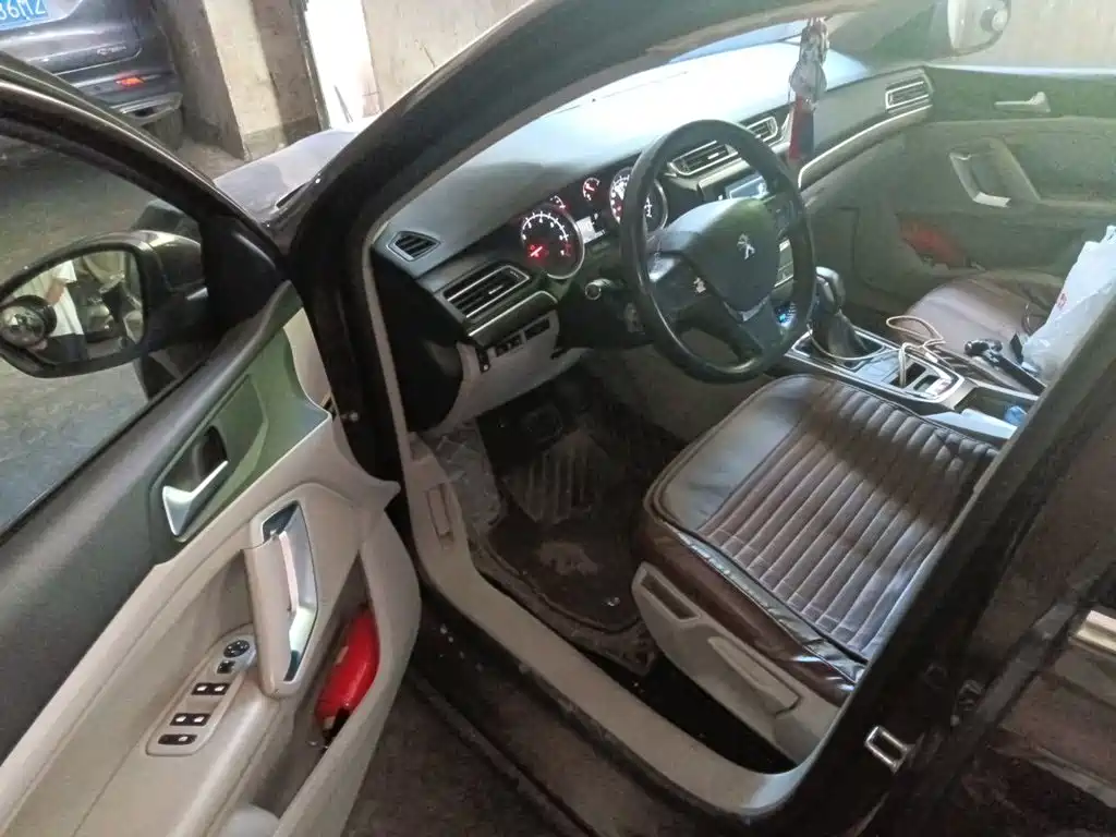 Peugeot 408 — миниатюра 17