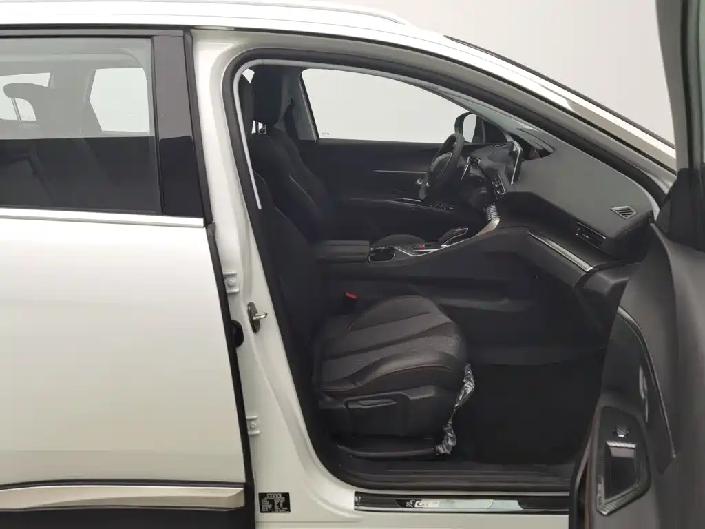 Peugeot 5008 — миниатюра 23