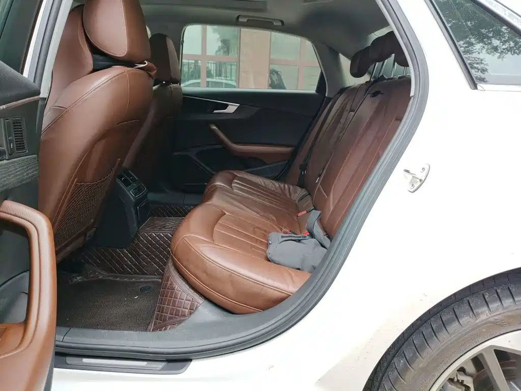 Audi A4L — миниатюра 15