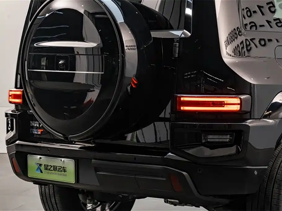 TANK TANK 700 NEW ENERGY