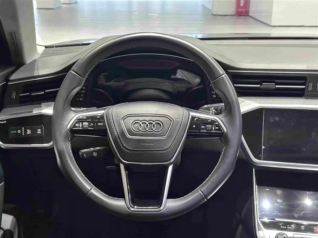 Audi A6L — миниатюра 7