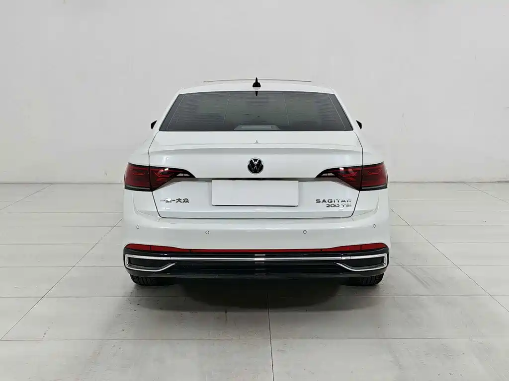 Volkswagen Sagitar — миниатюра 2