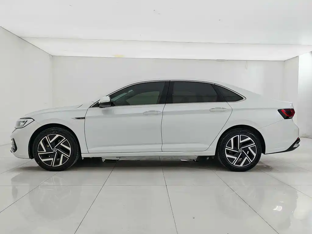 Volkswagen Sagitar — миниатюра 5