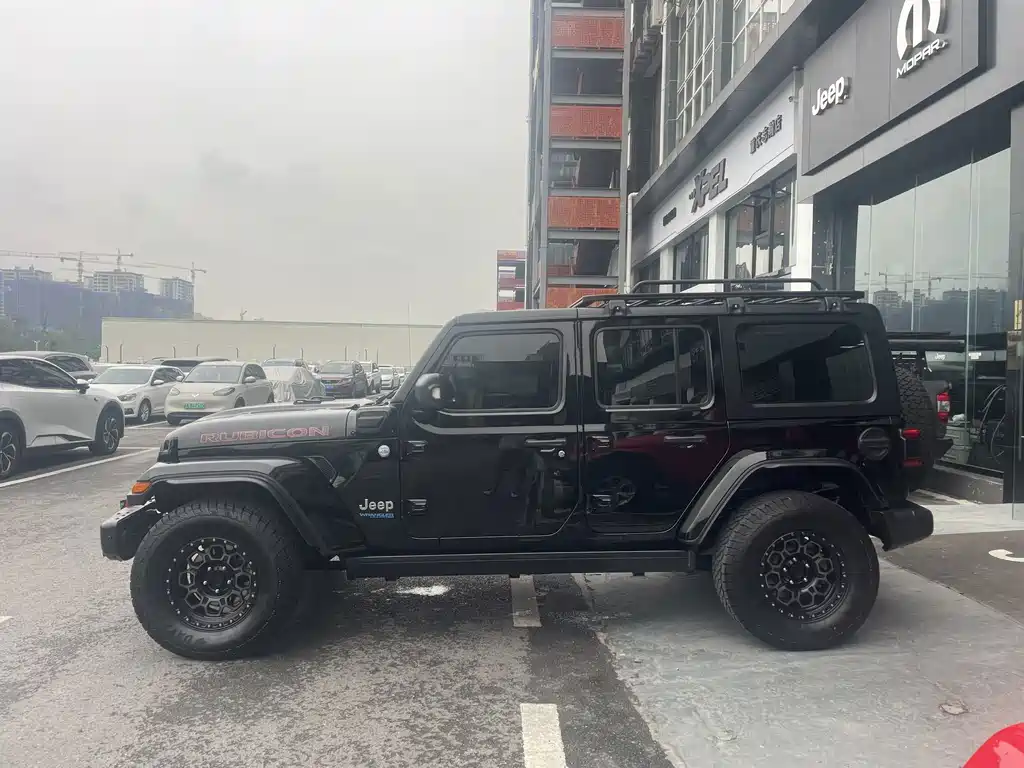Jeep Wrangler PHEV — миниатюра 12
