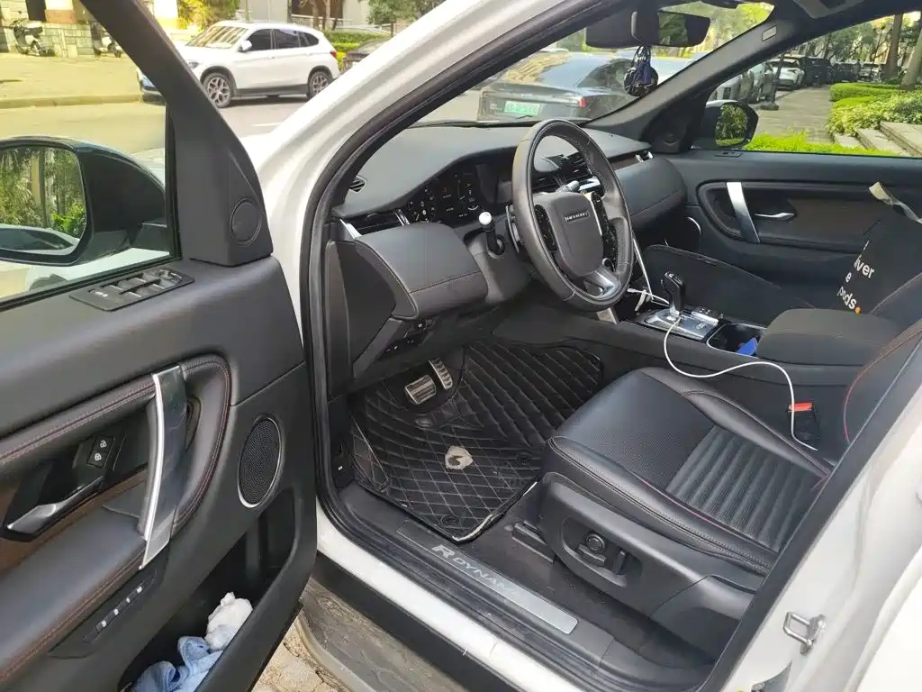 Land Rover Discovery Sport Hybrid — миниатюра 17