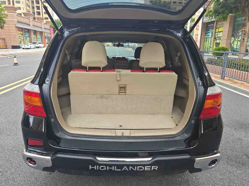 Toyota Highlander — миниатюра 16
