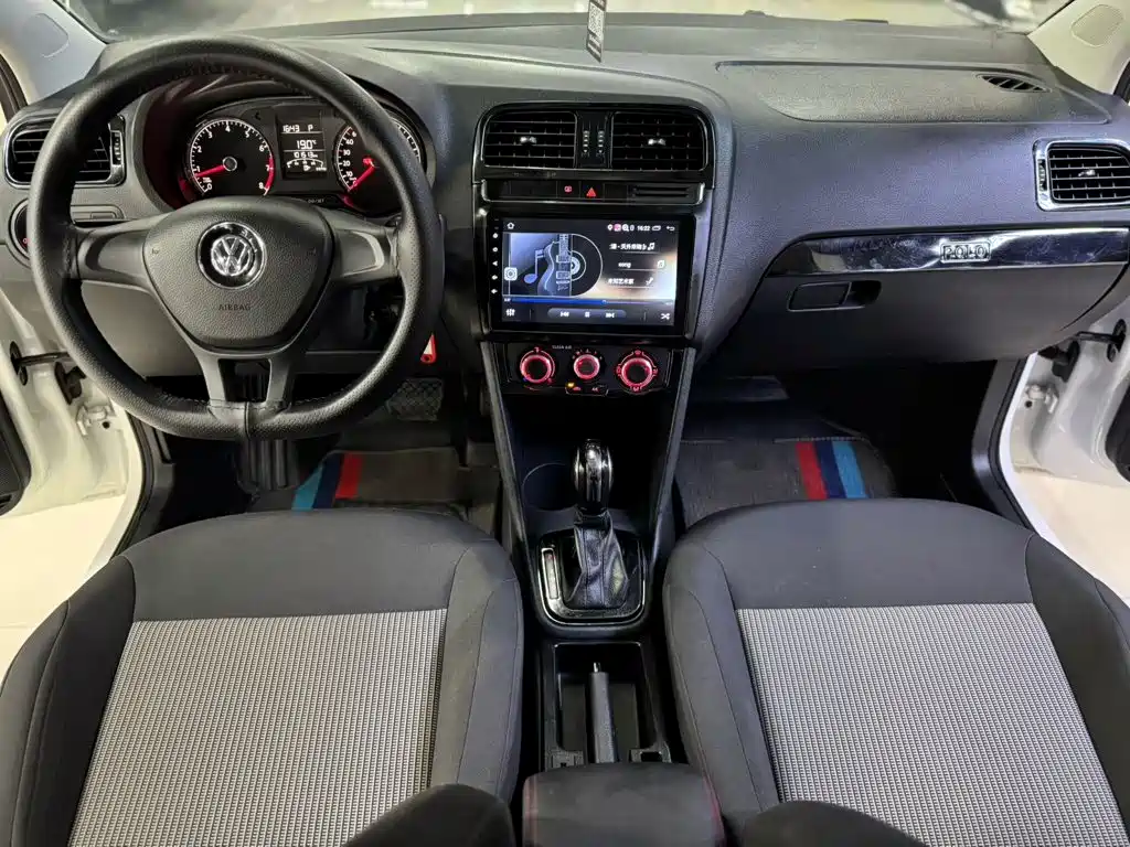 Volkswagen Polo — миниатюра 5
