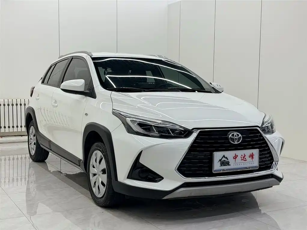 TOYOTA YARIS L ZHIXUAN