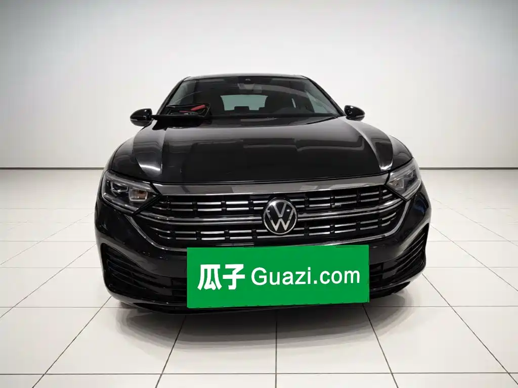 Volkswagen Sagitar — миниатюра 2