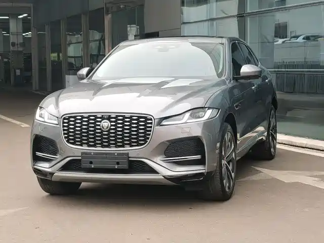 JAGUAR F PACE