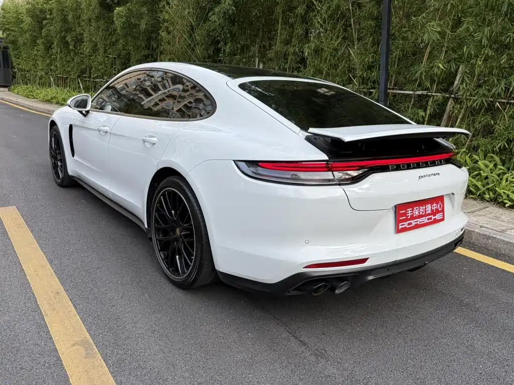 Porsche Panamera — миниатюра 4