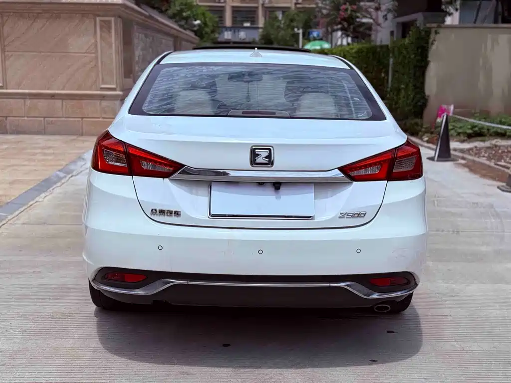 Zotye Zotye Z500 — миниатюра 9