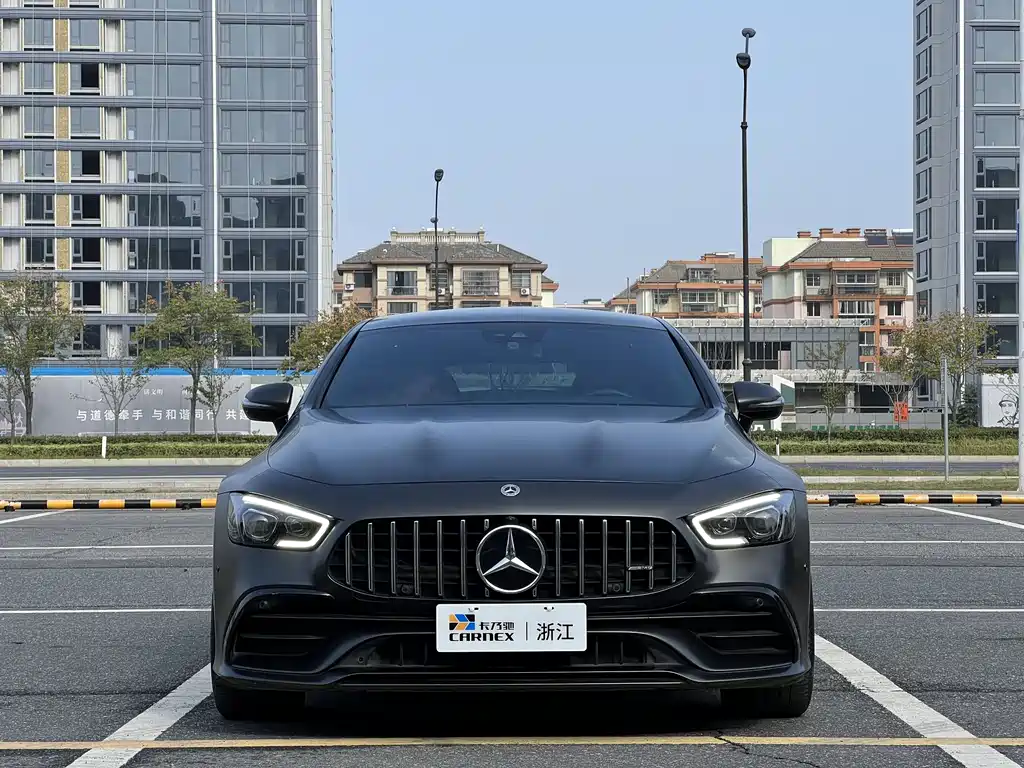 MERCEDES-BENZ AMG GT