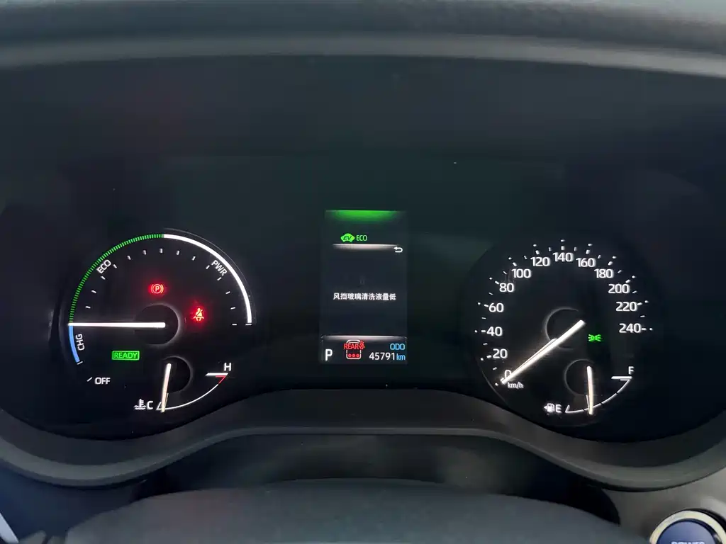 Toyota Granvia — миниатюра 17