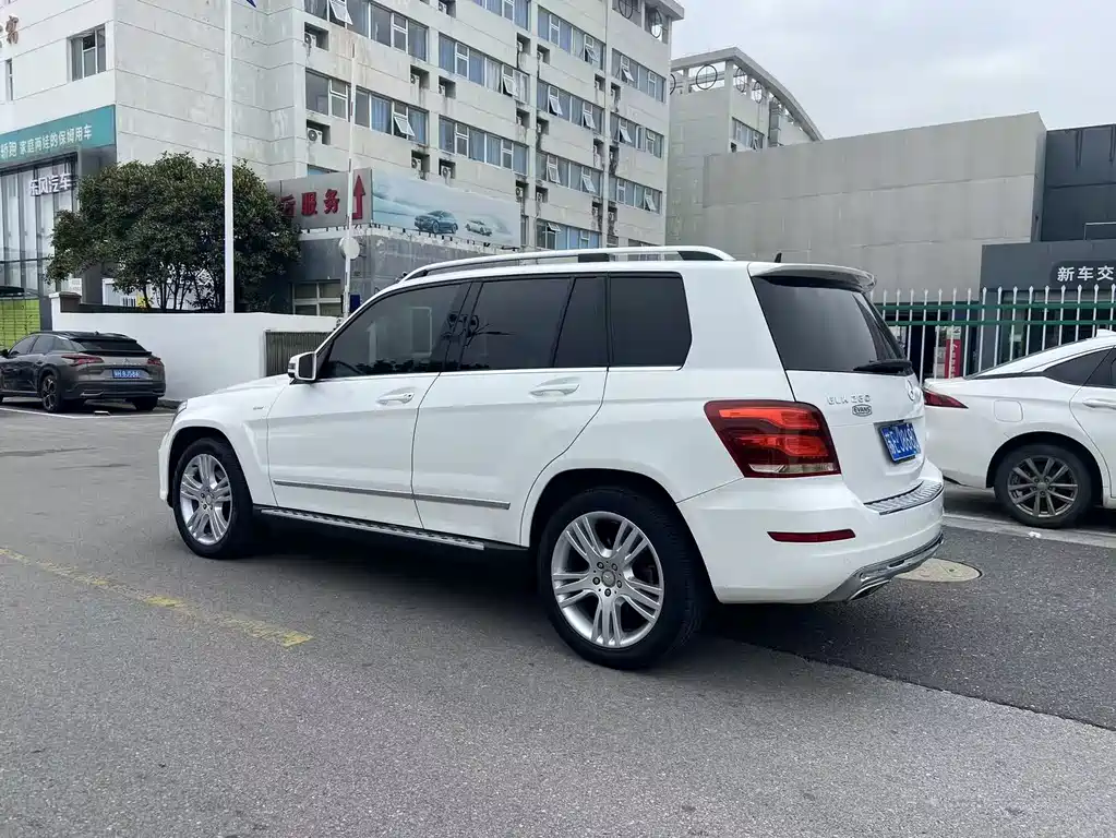 Mercedes-Benz GLK-Class — миниатюра 6