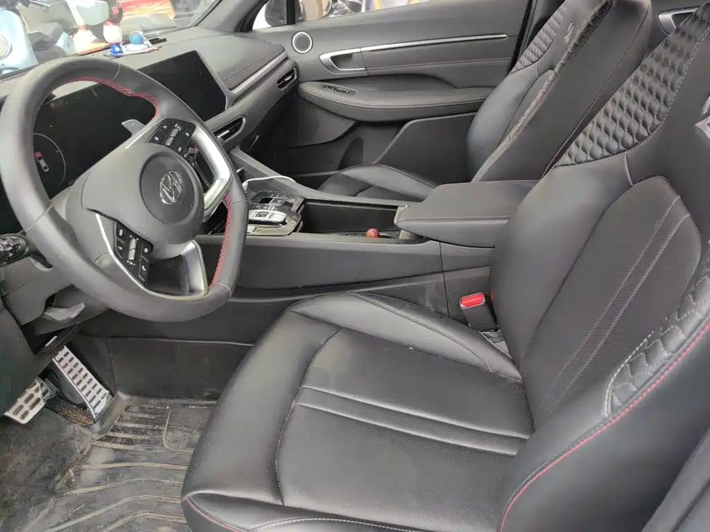Hyundai Sonata — миниатюра 16