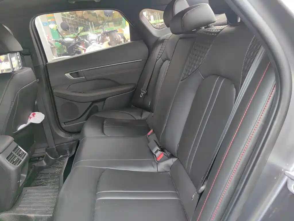 Hyundai Sonata — миниатюра 18