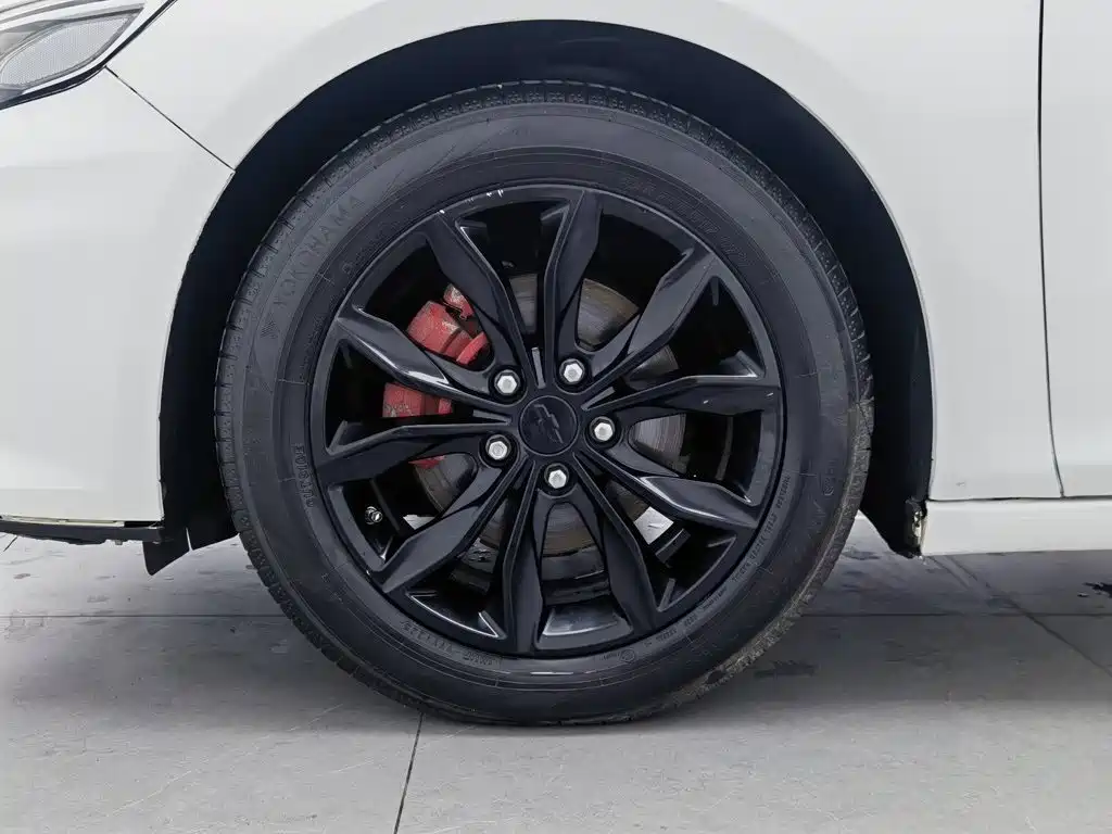 Chevrolet Malibu XL — миниатюра 17