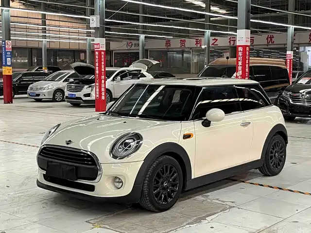 MINI 