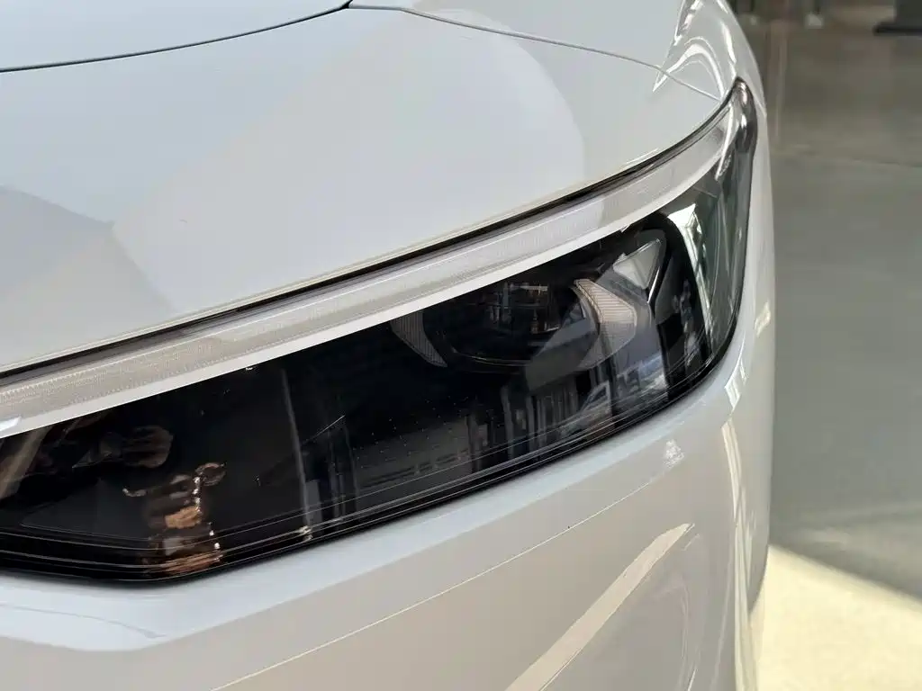 Volkswagen ID.7 VIZZION — миниатюра 12
