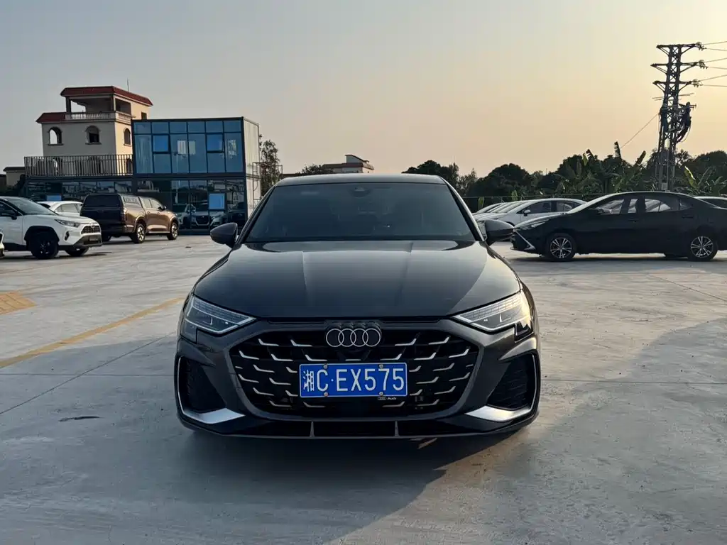 Audi A3 2025 A3L Limousine 35TFSI Premium