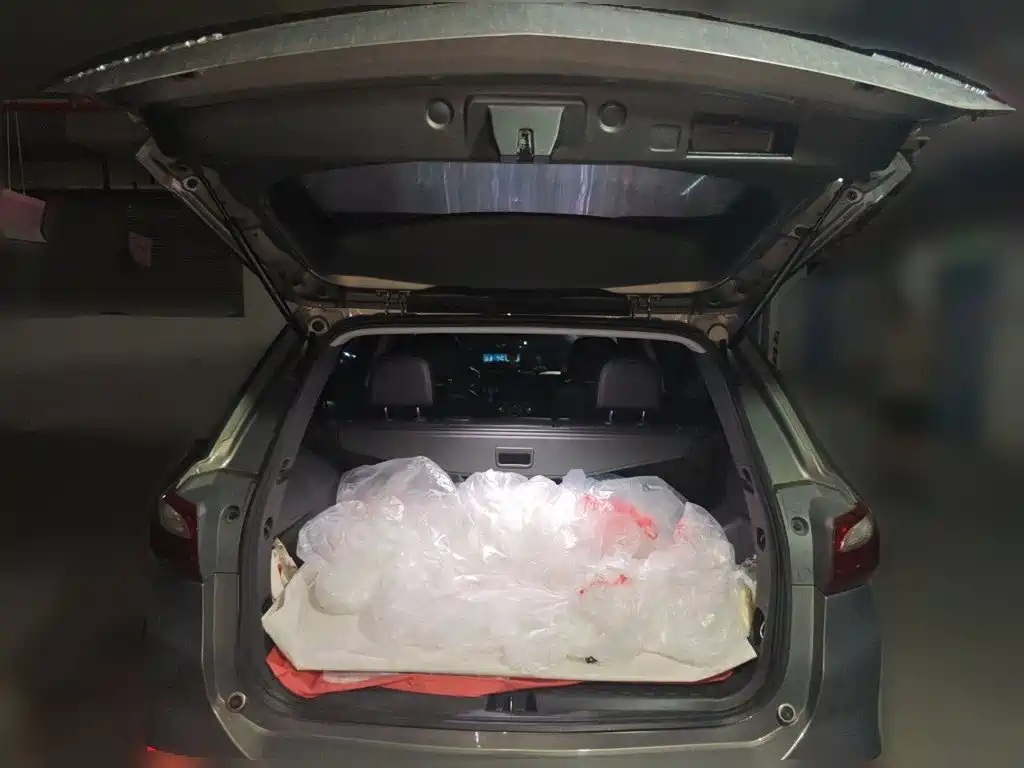 Chevrolet Equinox — миниатюра 16