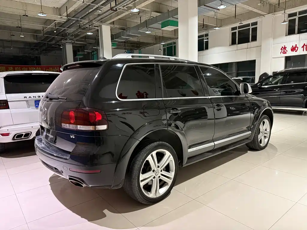 Volkswagen Touareg — миниатюра 4