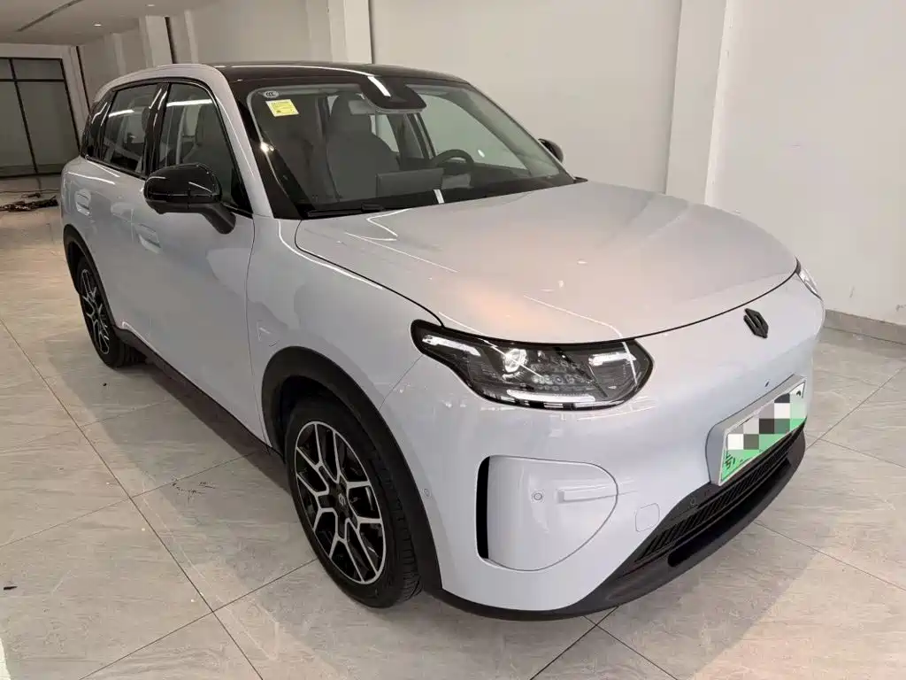 Leapmotor 零跑A10 — миниатюра 3