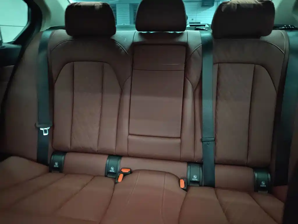BMW 3 Series — миниатюра 11