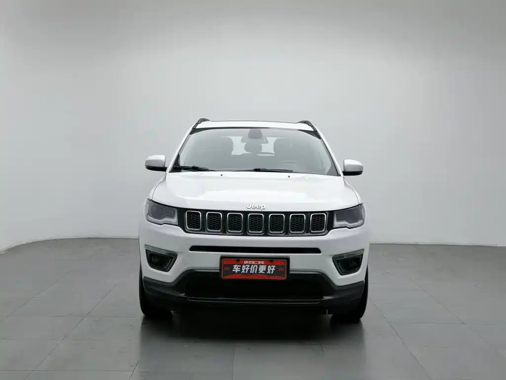 Jeep Compass — миниатюра 3