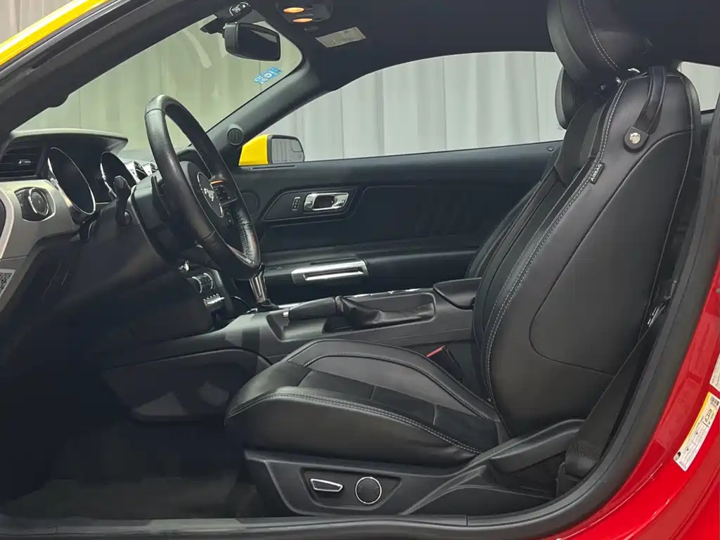 Ford Mustang 2.3T Performance Edition, фото 7