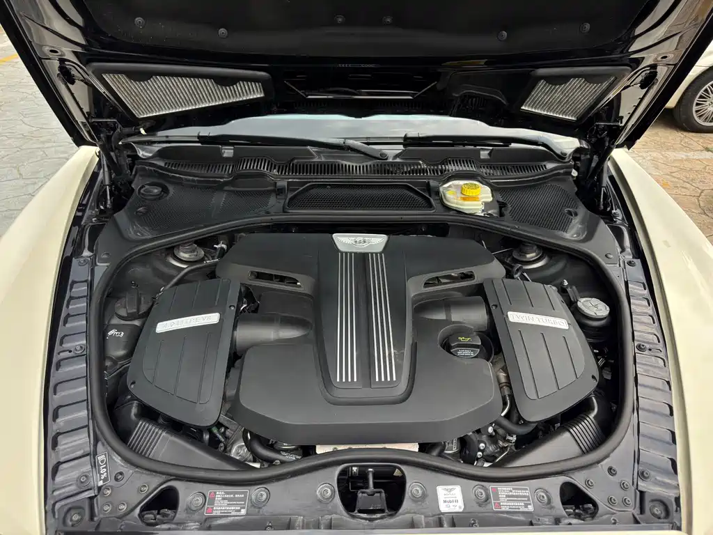 Bentley Continental — миниатюра 20
