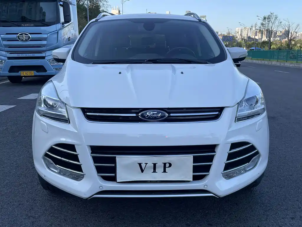 Ford Kuga — миниатюра 2