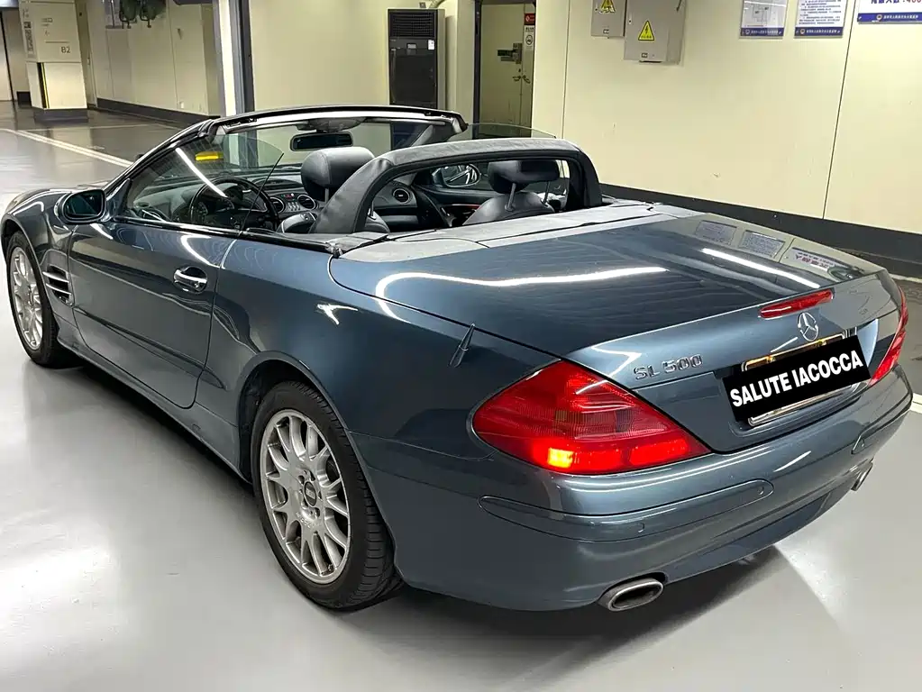 Mercedes-Benz SL-Class — миниатюра 13
