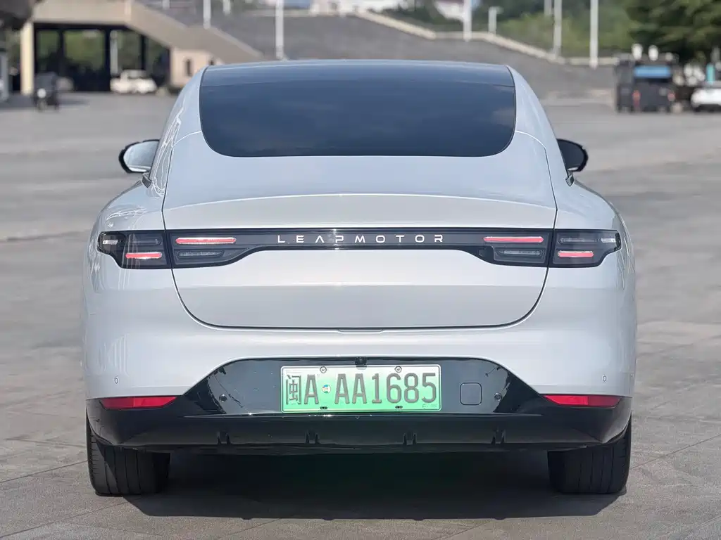 Leapmotor Leapmotor C01 — миниатюра 8