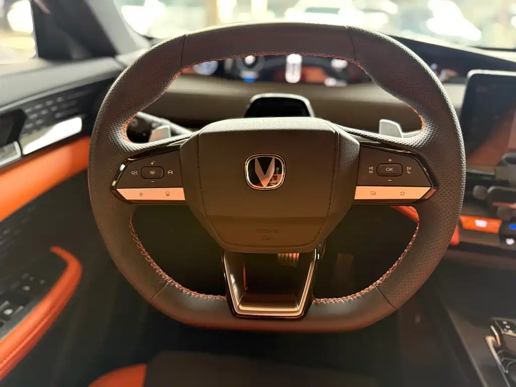 Changan UNI-V — миниатюра 8