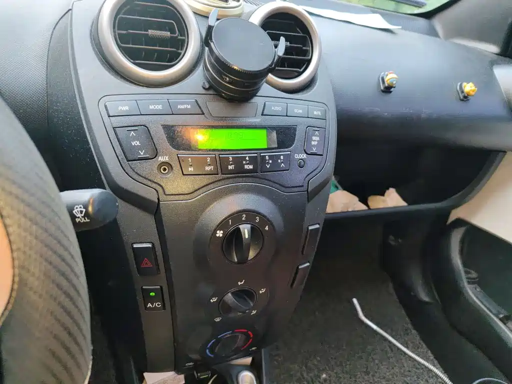 BYD F0 — миниатюра 14