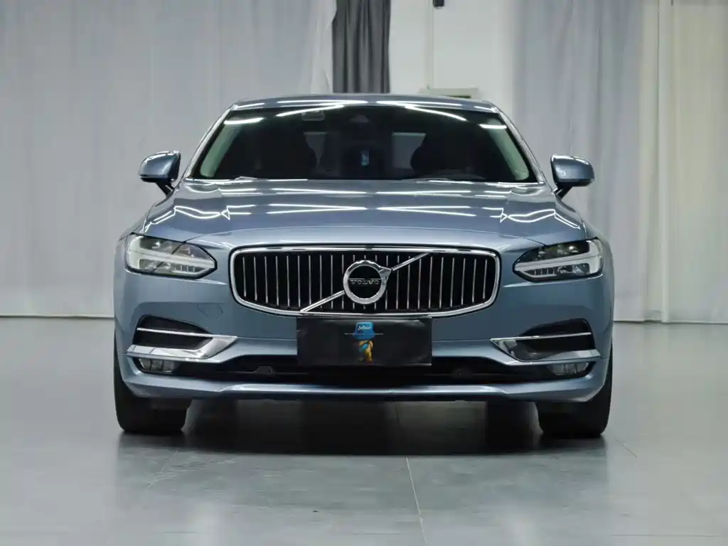 Volvo S90 — миниатюра 2