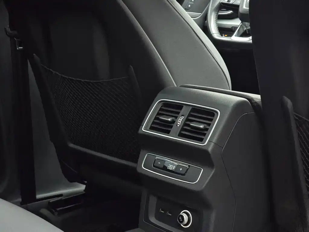 Audi Q5L — миниатюра 9