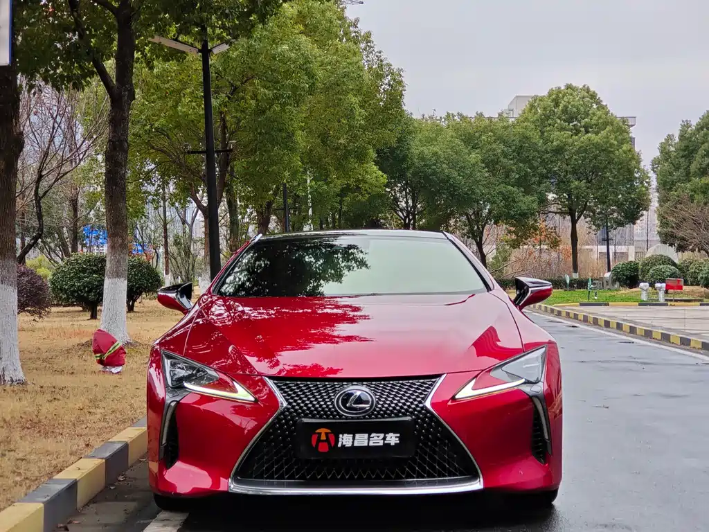 LEXUS LC