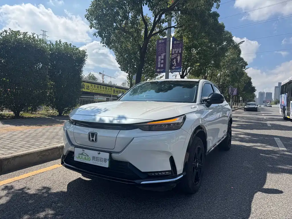 HONDA E:NS1