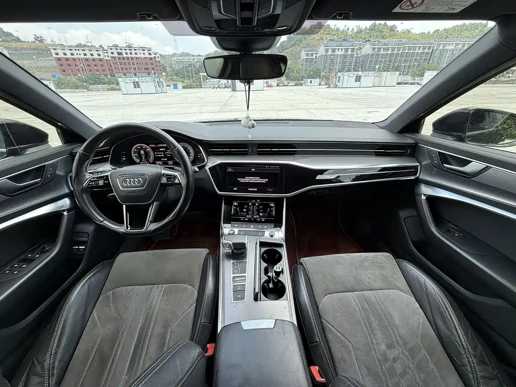 Audi A6L New Energy — миниатюра 4
