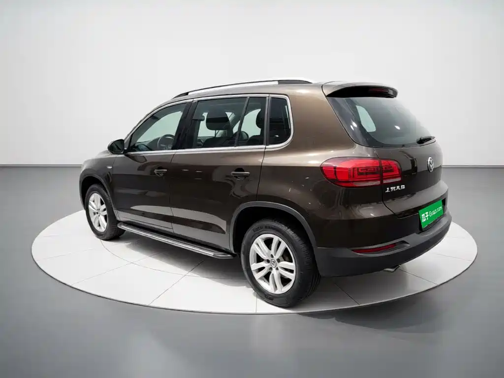 Volkswagen Tiguan — миниатюра 25