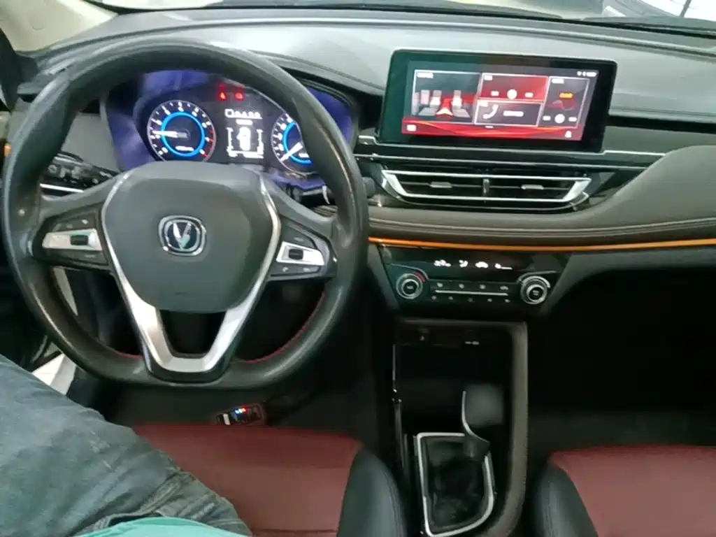 Changan Eado DT — миниатюра 10