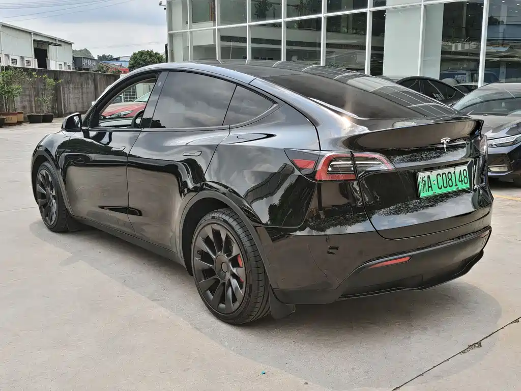 Tesla Model Y 2021 3D7