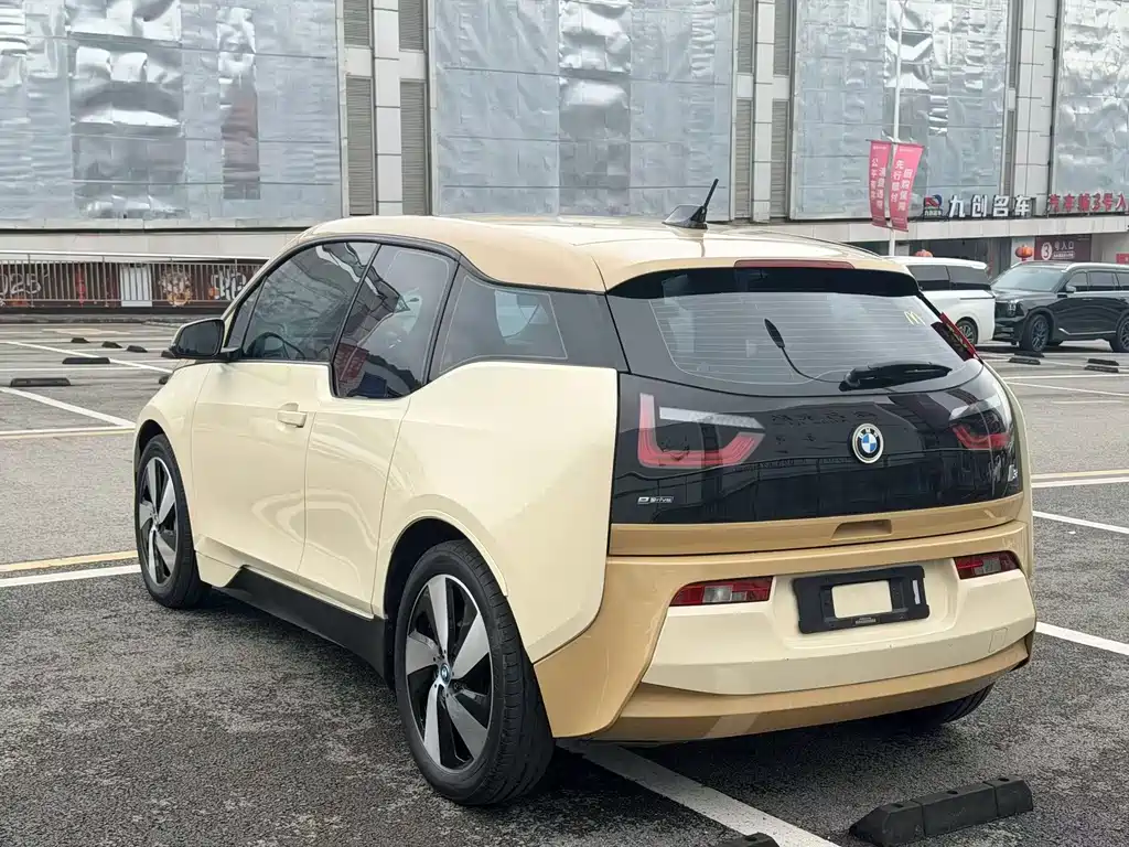 BMW i3 (Import) — миниатюра 5